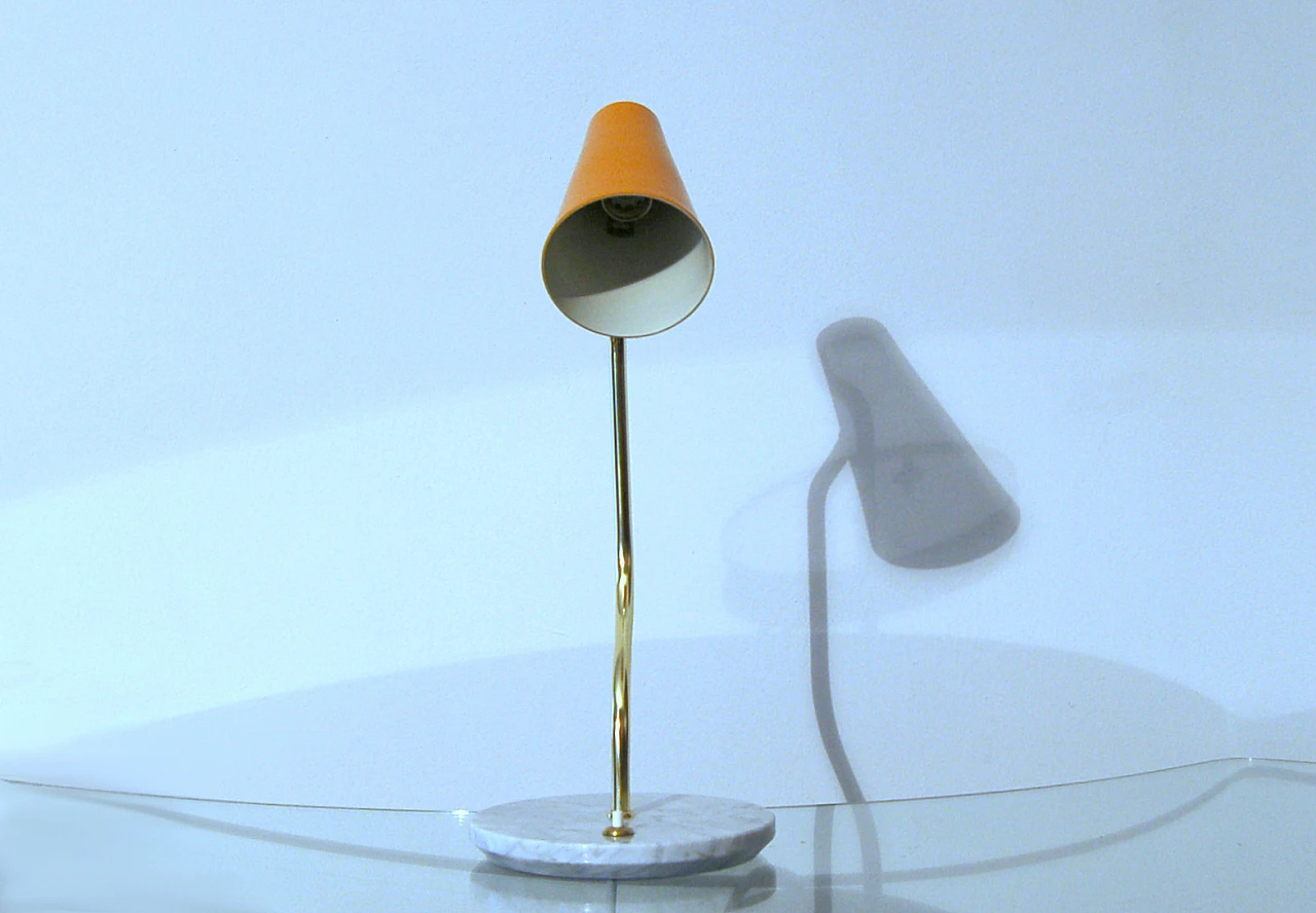 Orange table lamp in brass with marble base in Stilnovo's style 8