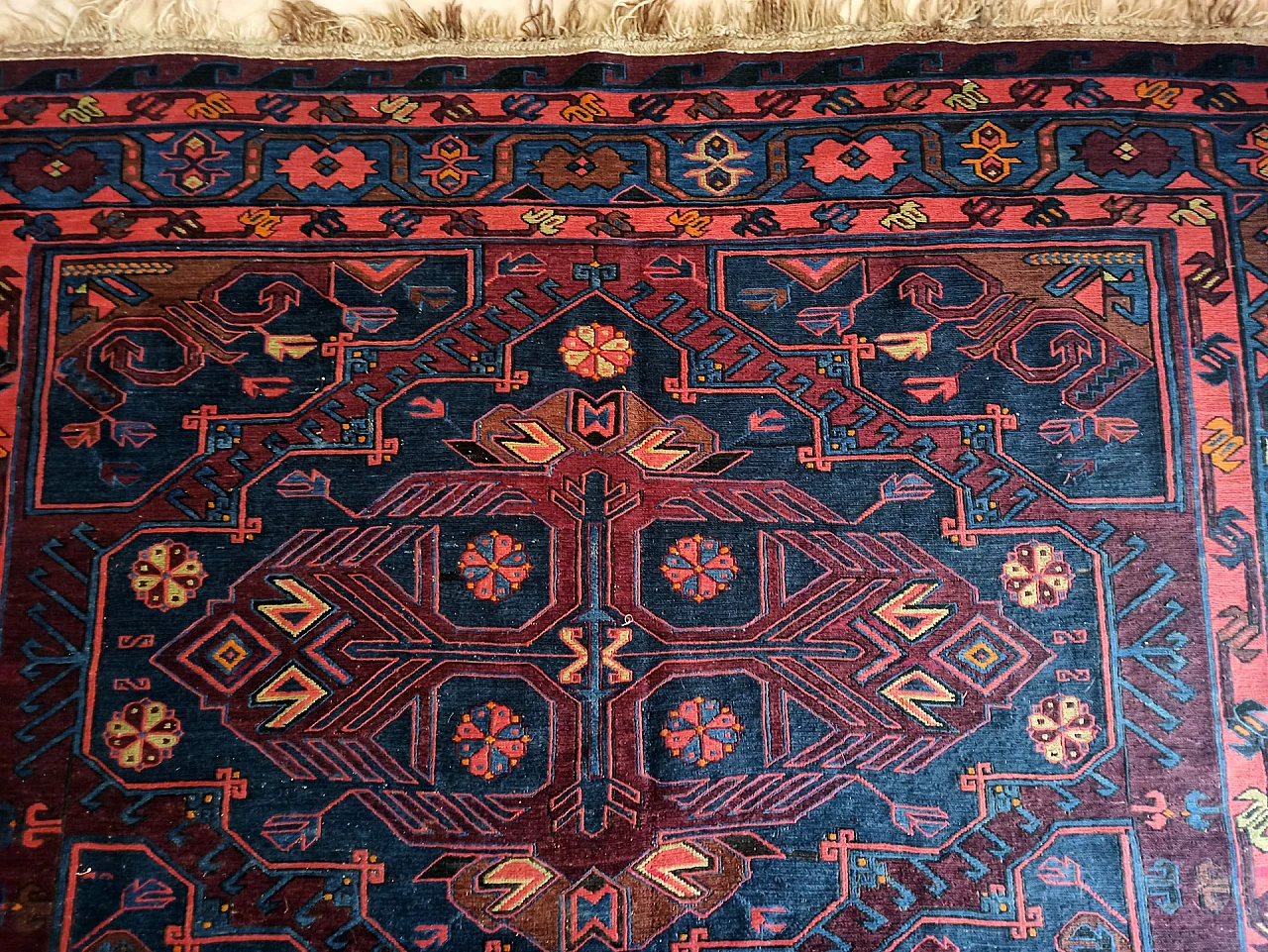 Persian wool and cotton Sumak rug, late 19th century 3