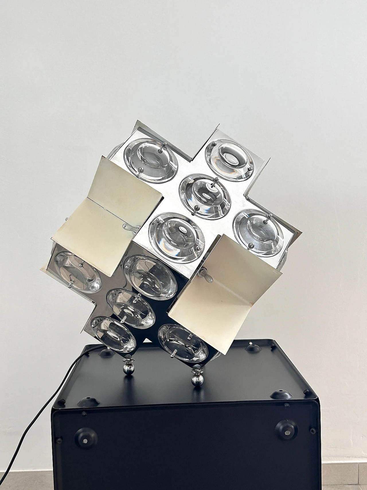 Steel and glass table lamp by Oscar Torlasco, 1970s 8