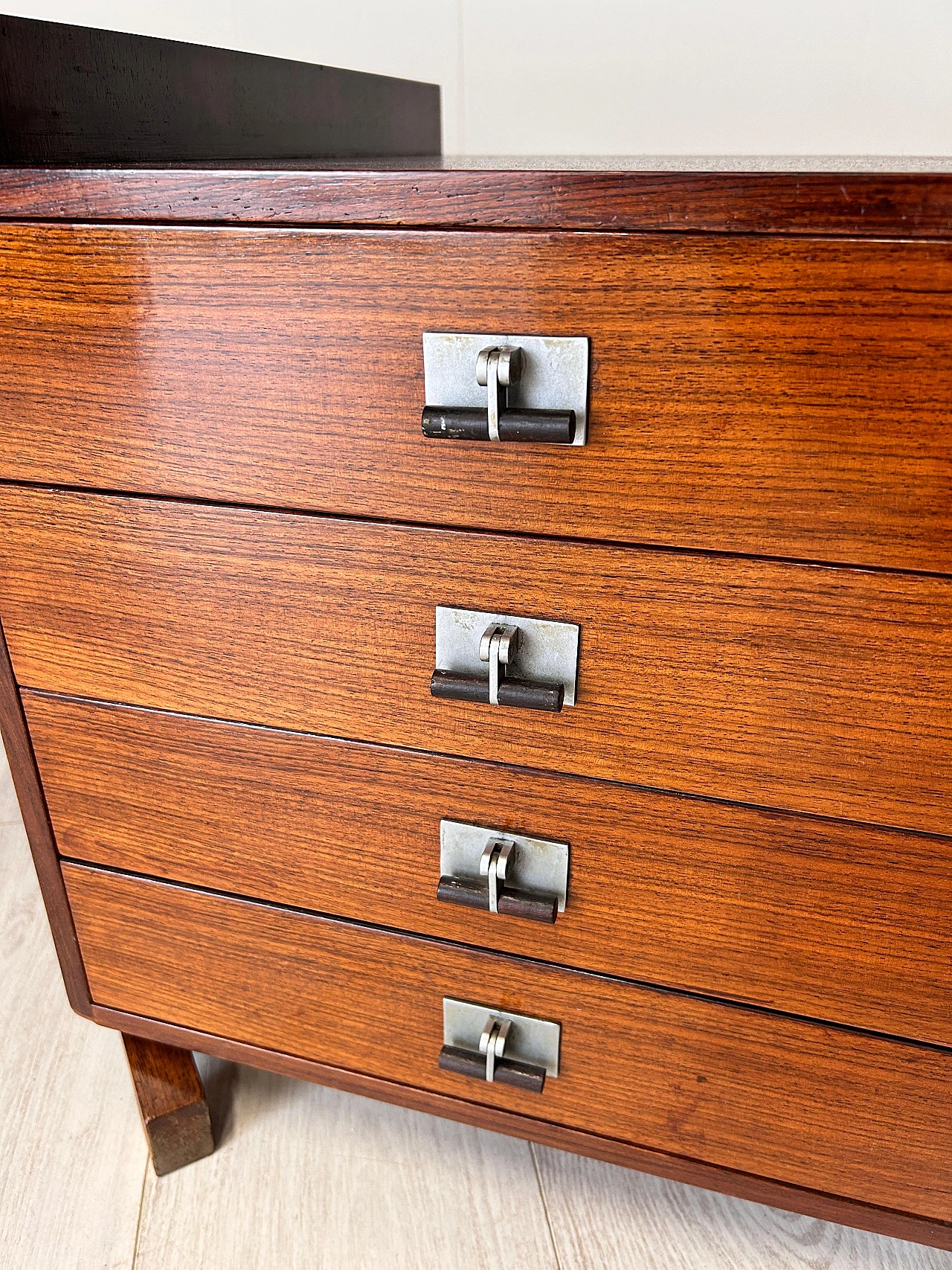 TL22 desk & chest of drawers in wood by Albini & Helg for Poggi, 1958 7