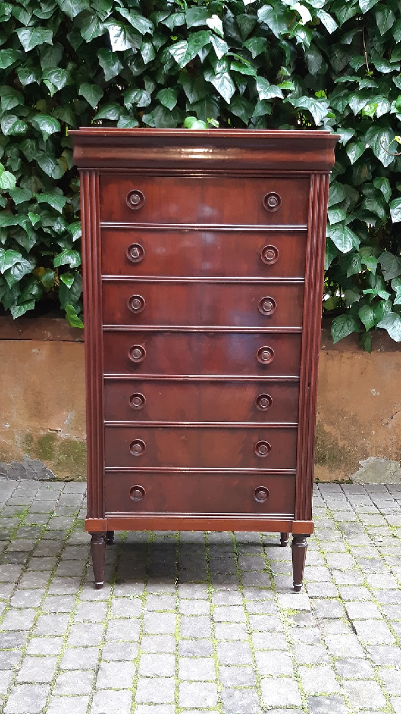 Mahogany paneled weekly dresser, second half of the 19th century 1