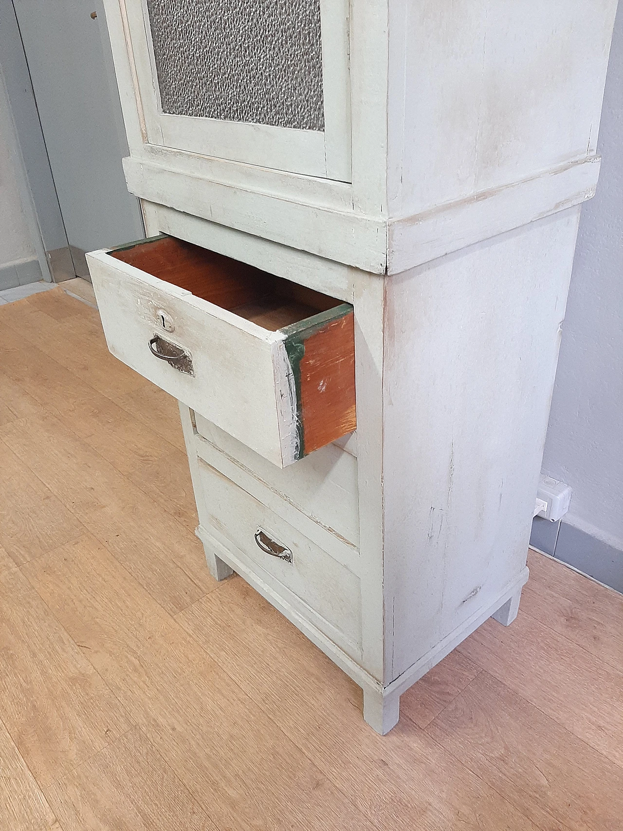 Lacquered wood office display cabinet with drawers, early 20th century 5