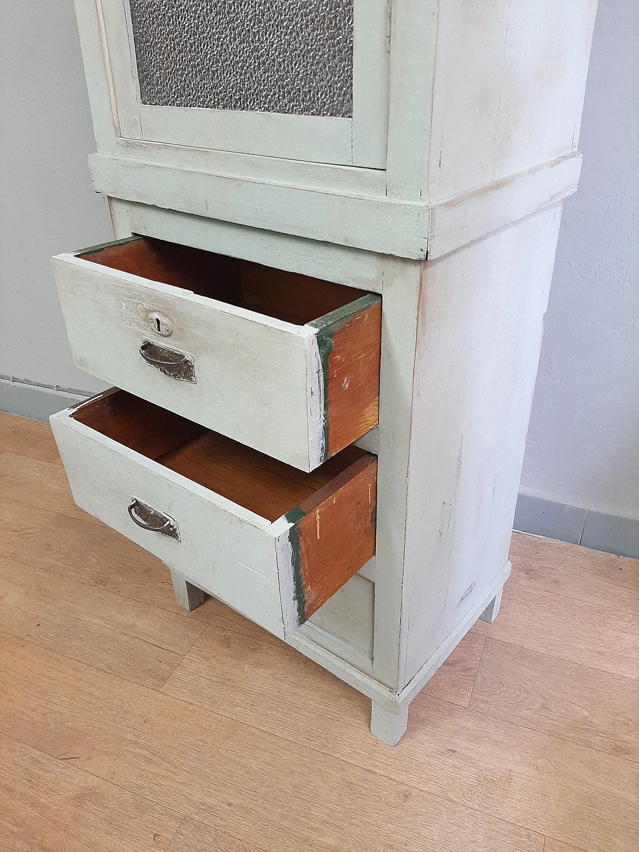 Lacquered wood office display cabinet with drawers, early 20th century 10