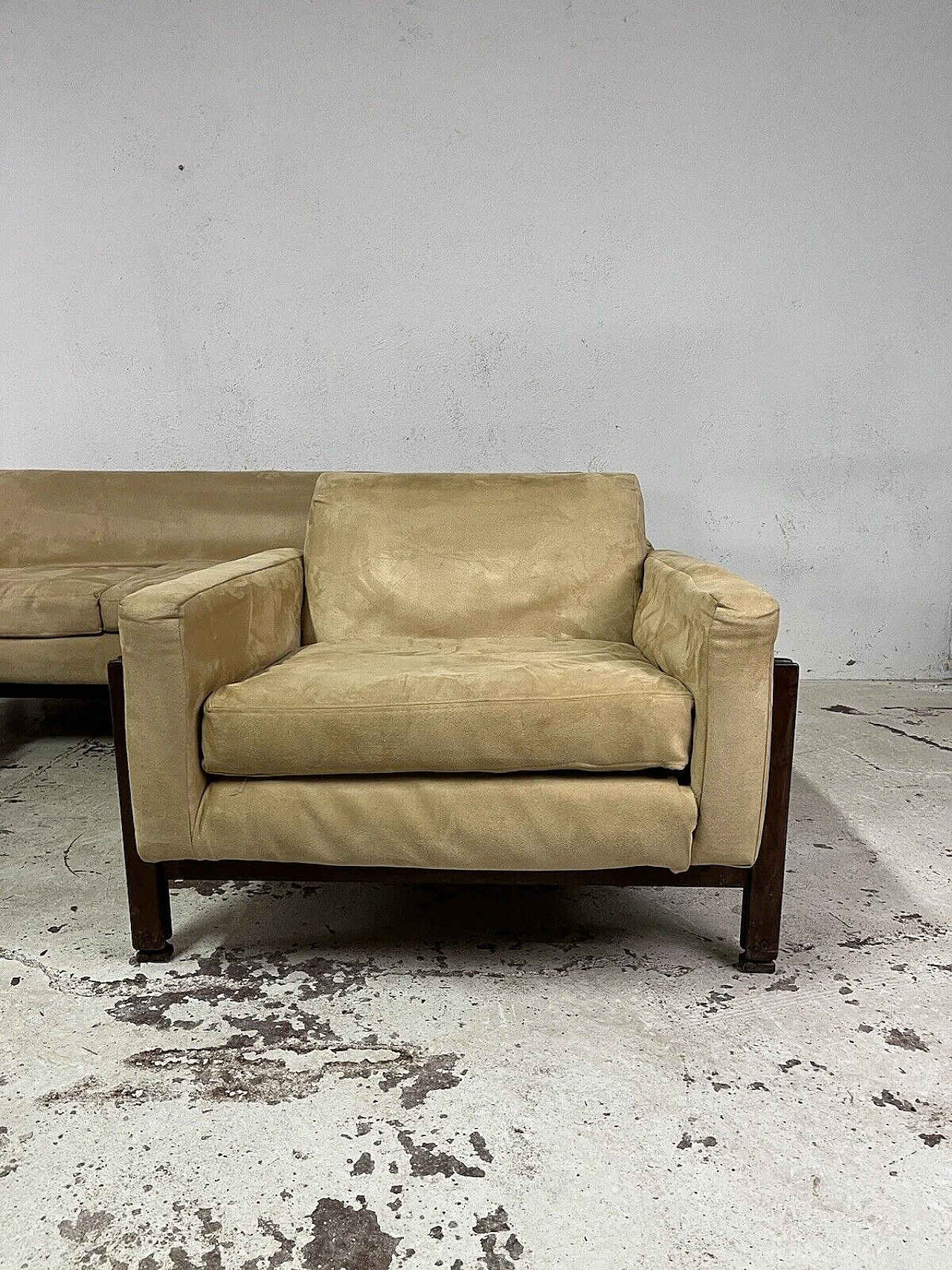 Sofa and pair of armchairs attributed to Parisi for Cassina, 1960s 15