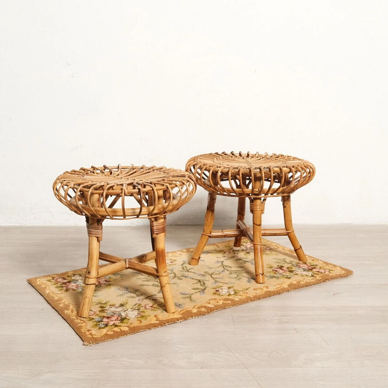 Pair of bamboo stools attributed to Franco Albini, 1970s 20