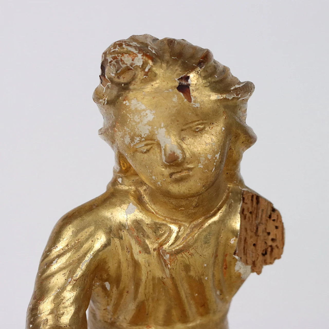 Angel, gilded and silver-plated carved wooden sculpture, 19th century 3