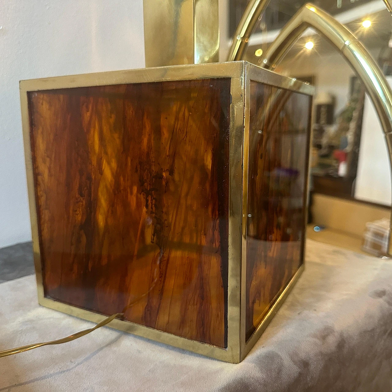 Square table lamp base in brass & faux tortoiseshell lucite, 1970s 8