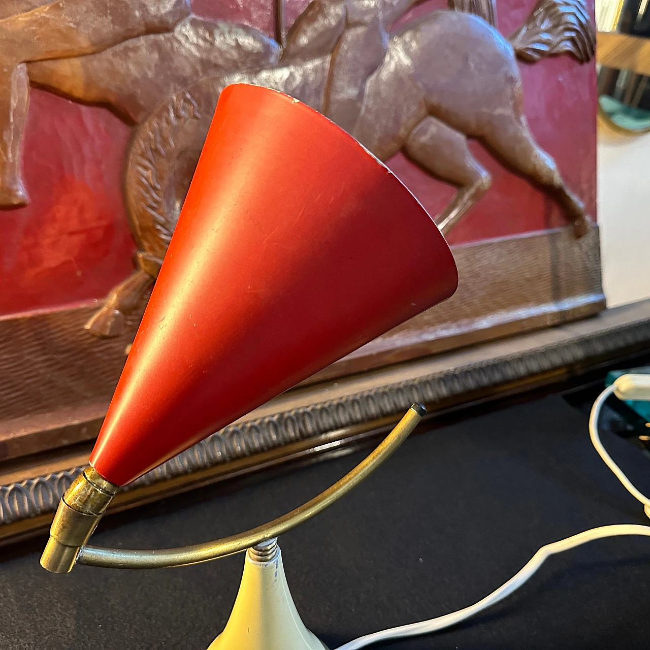 Cone table lamp in red metal & brass in Stilnovo's style, 1950s 3