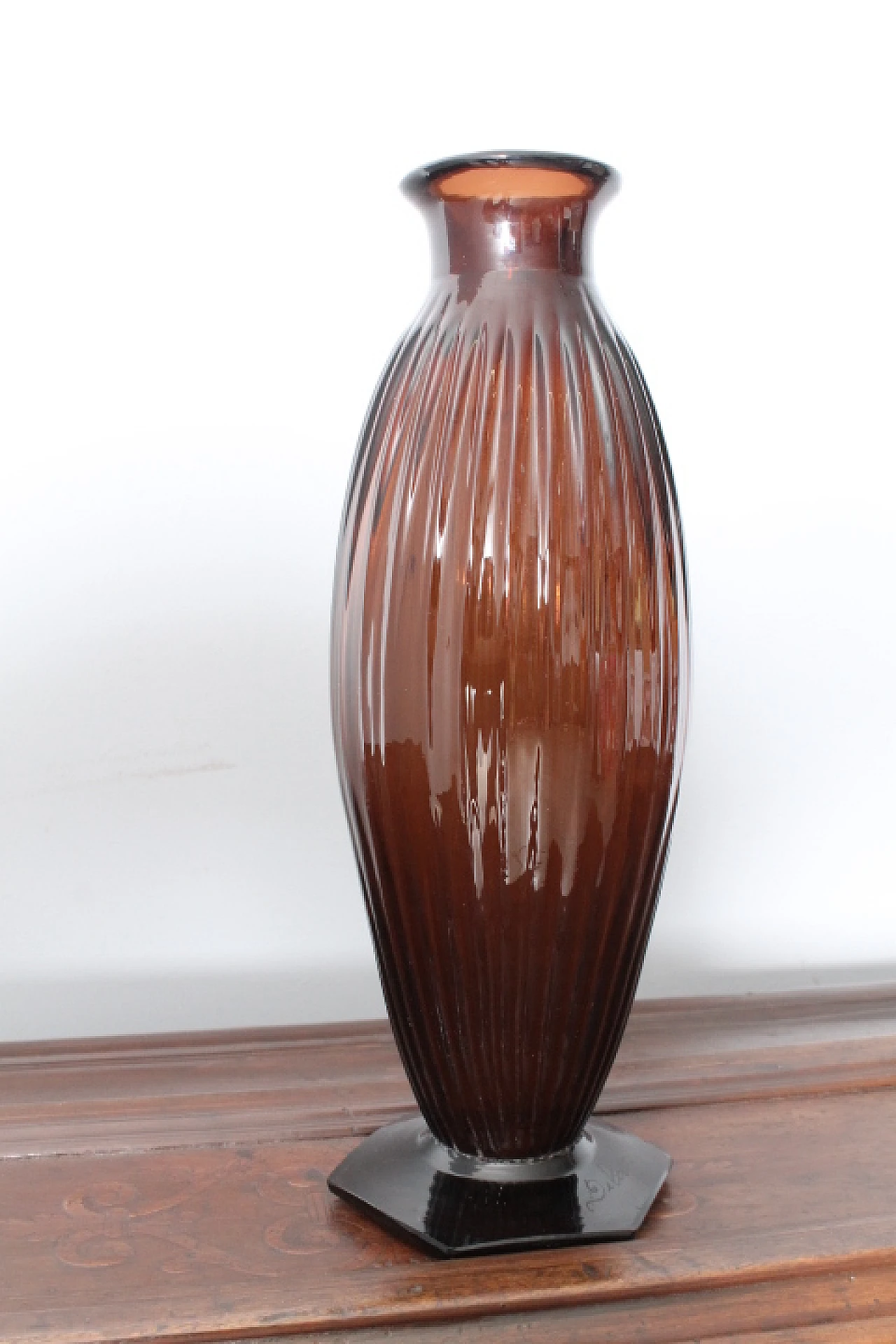 Art Deco amber glass vase by André Delatte, 1930s 4