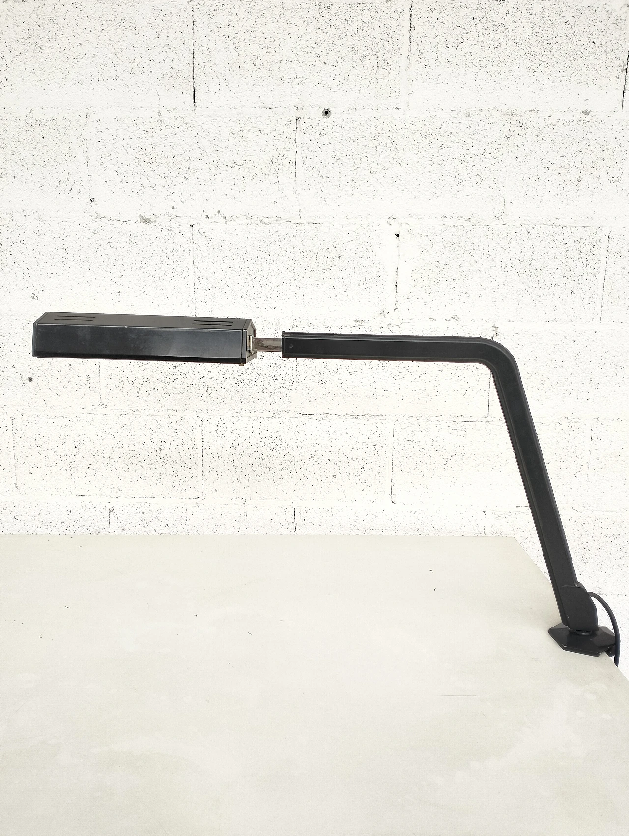 Arco clamp table lamp by Studio BBPR for Olivetti Synthesis, 1960s 8