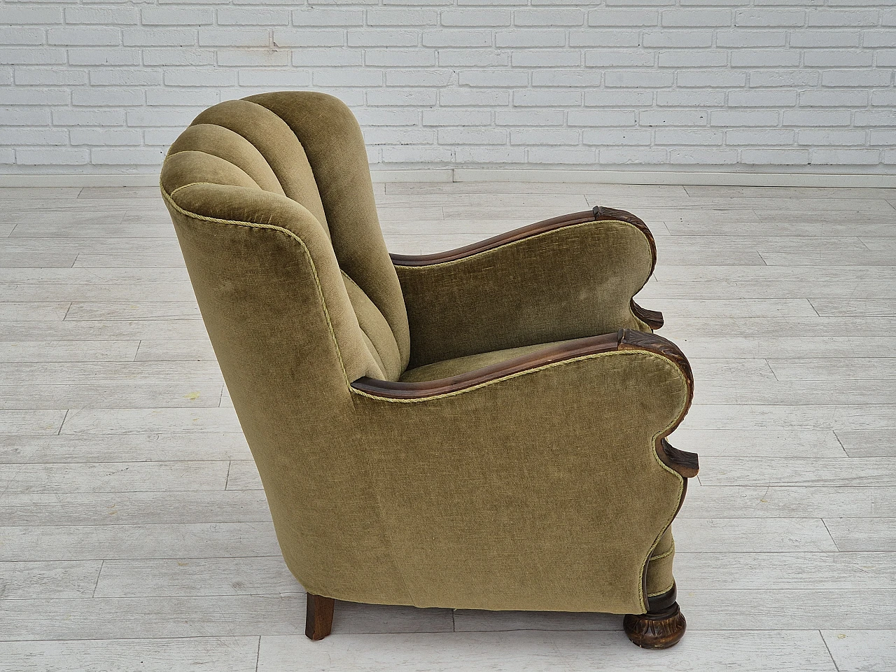 Danish green velvet and dark beech wood armchair, 1960s 7