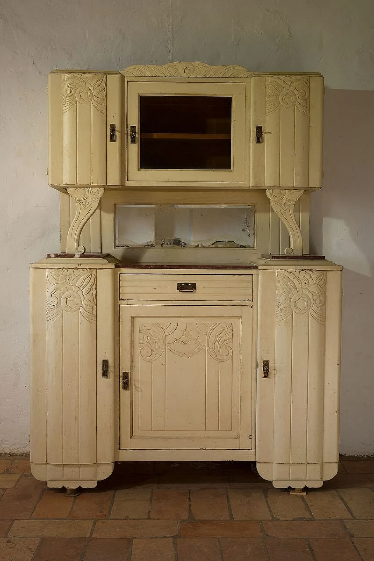 Art Déco sideboard in solid ash wood with floral motifs, 1930s 1