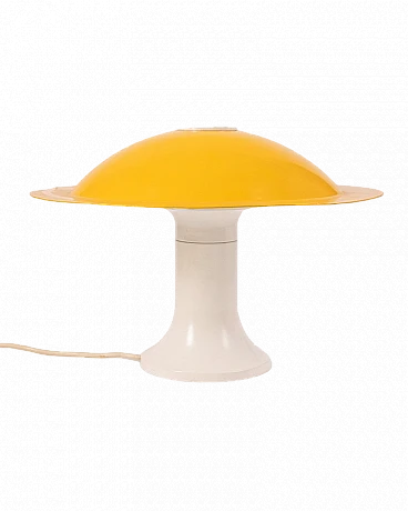 Lampada da tavolo in metallo bianca & gialla di Martinelli, anni '70