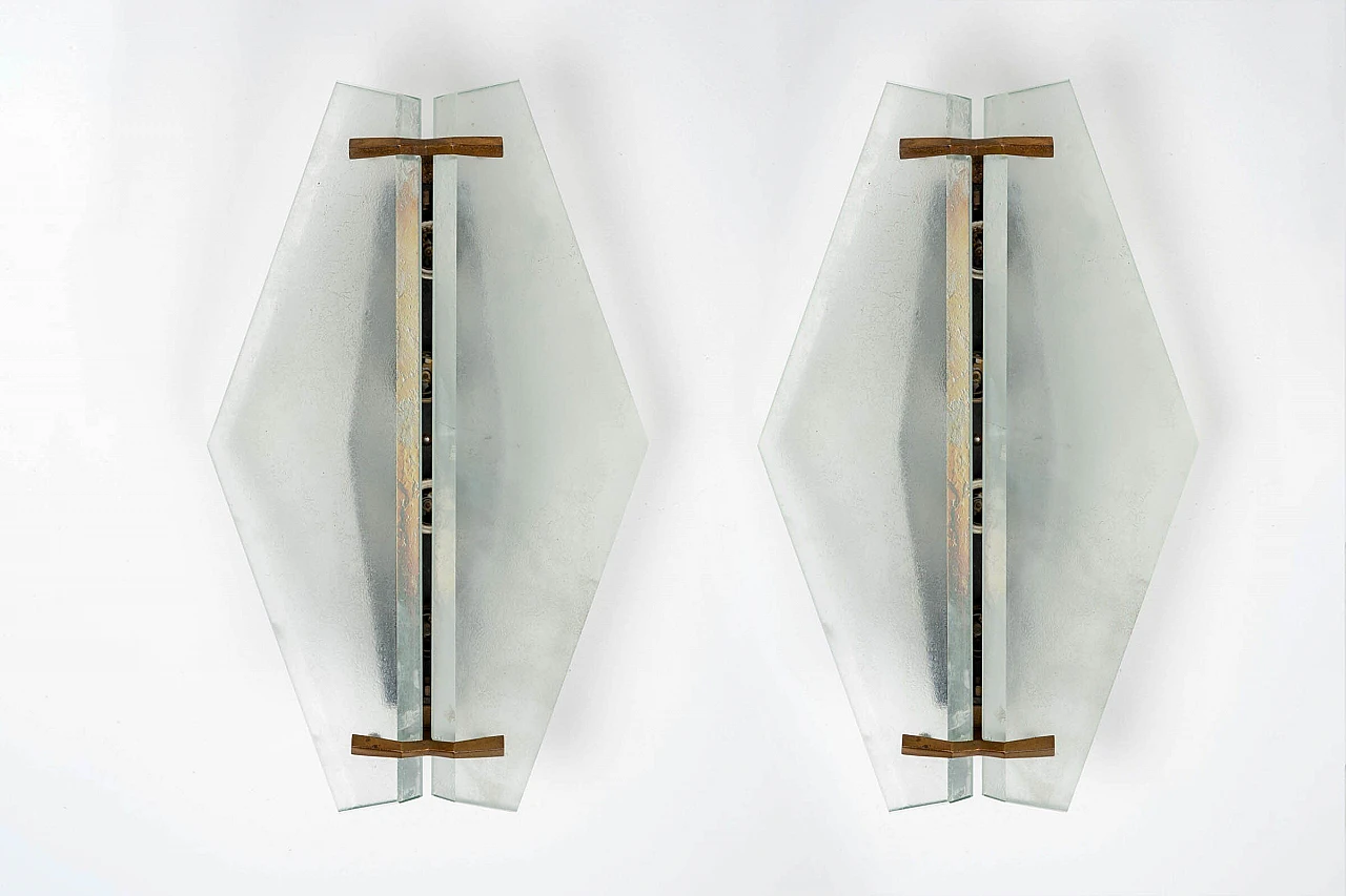 Pair of 1943 wall lights by Max Ingrand for Fontana Arte, 1960s 1