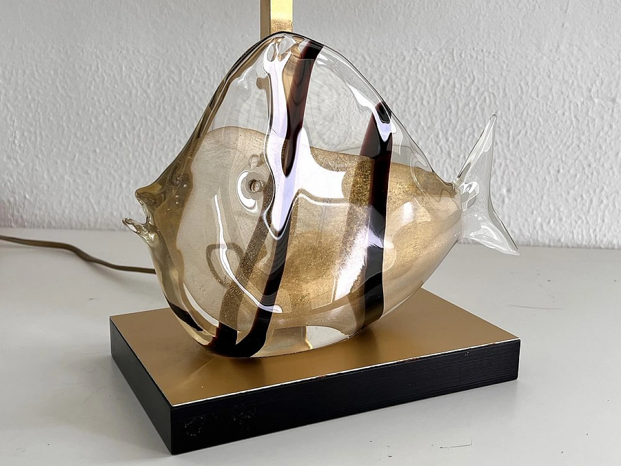 Murano glass and brass fish table lamp by Seguso, 1970s 3