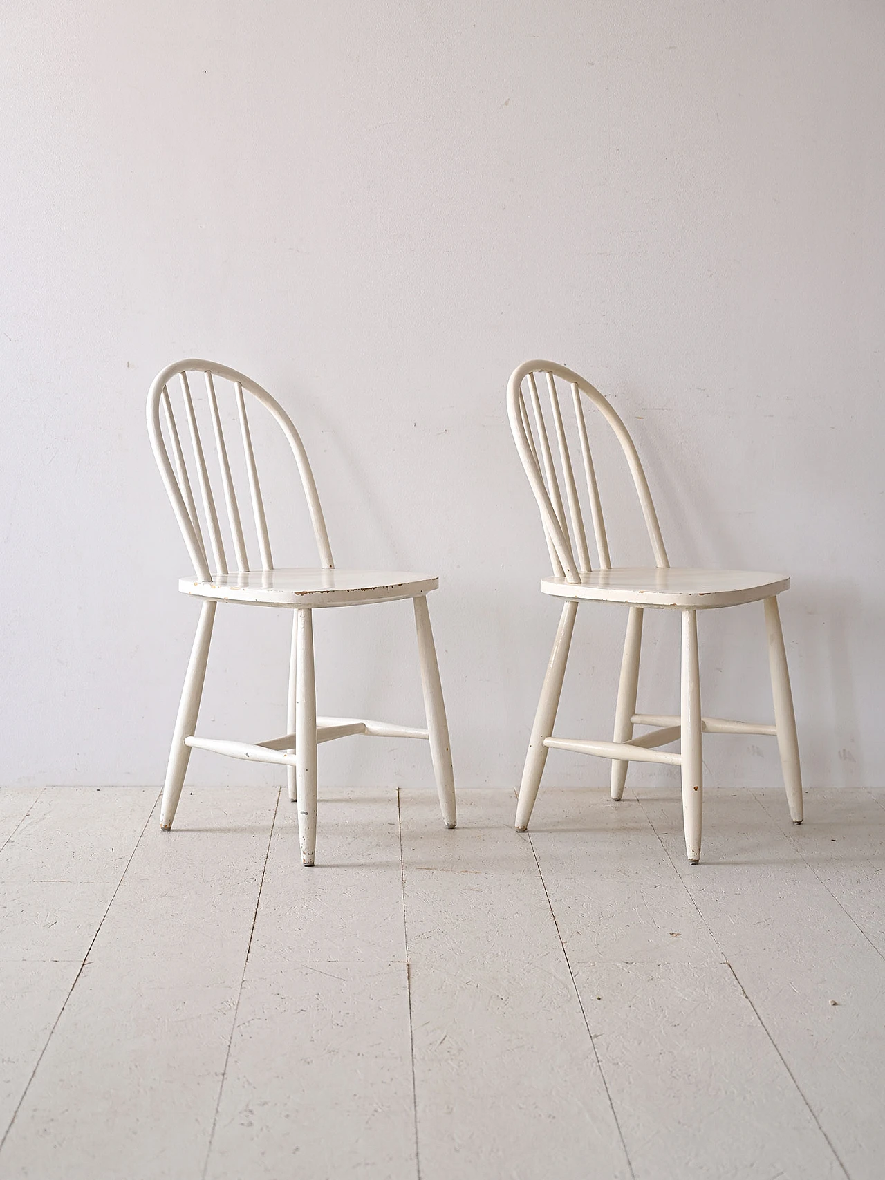 Pair of chairs in white stained beech, 1960s 3