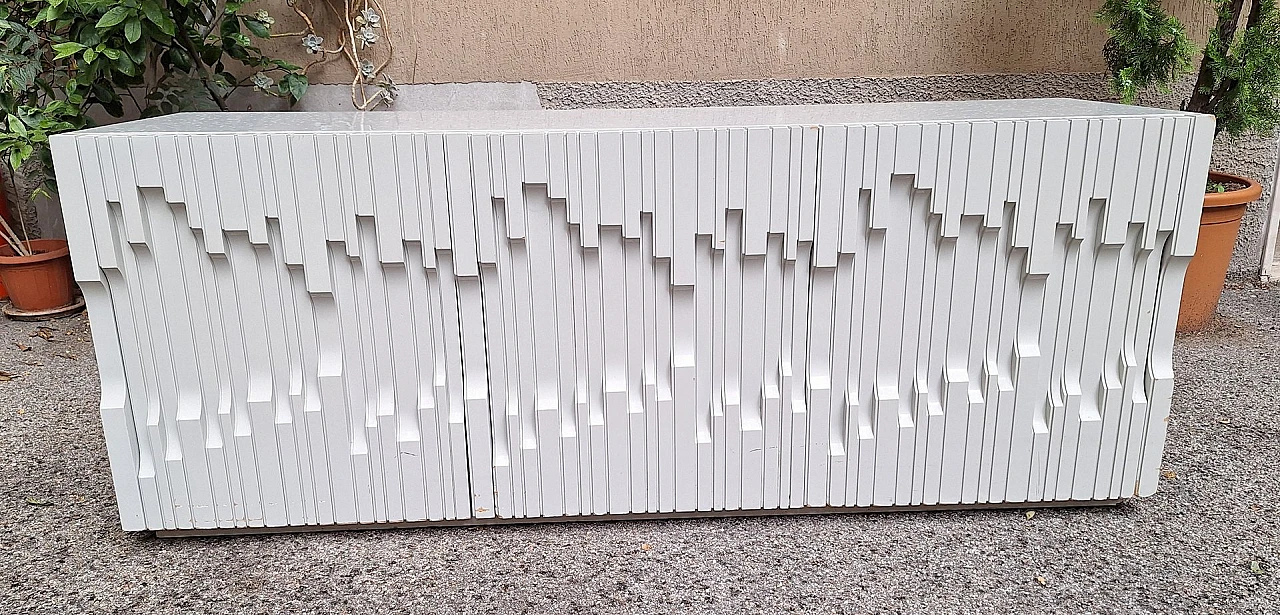 Credenza modello Norman in legno bianco di Luciano Frigerio per Frigerio Di Desio, anni '60 17