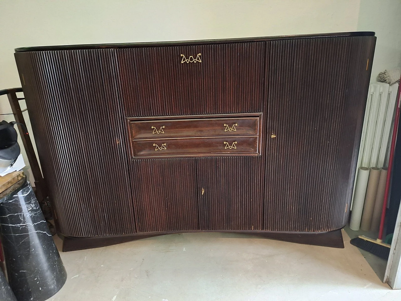 Bar cabinet in wood & brass by Osvaldo Borsani for ABV, 1950s 8