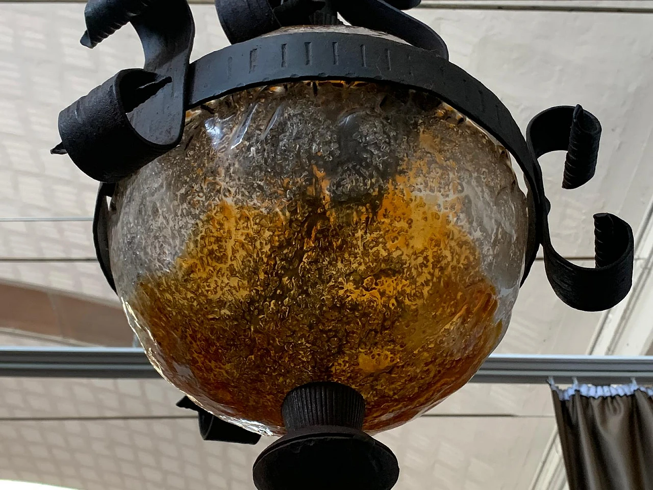 Pair of Brutalist lanterns in coloured glass and wrought iron, 1960s 5