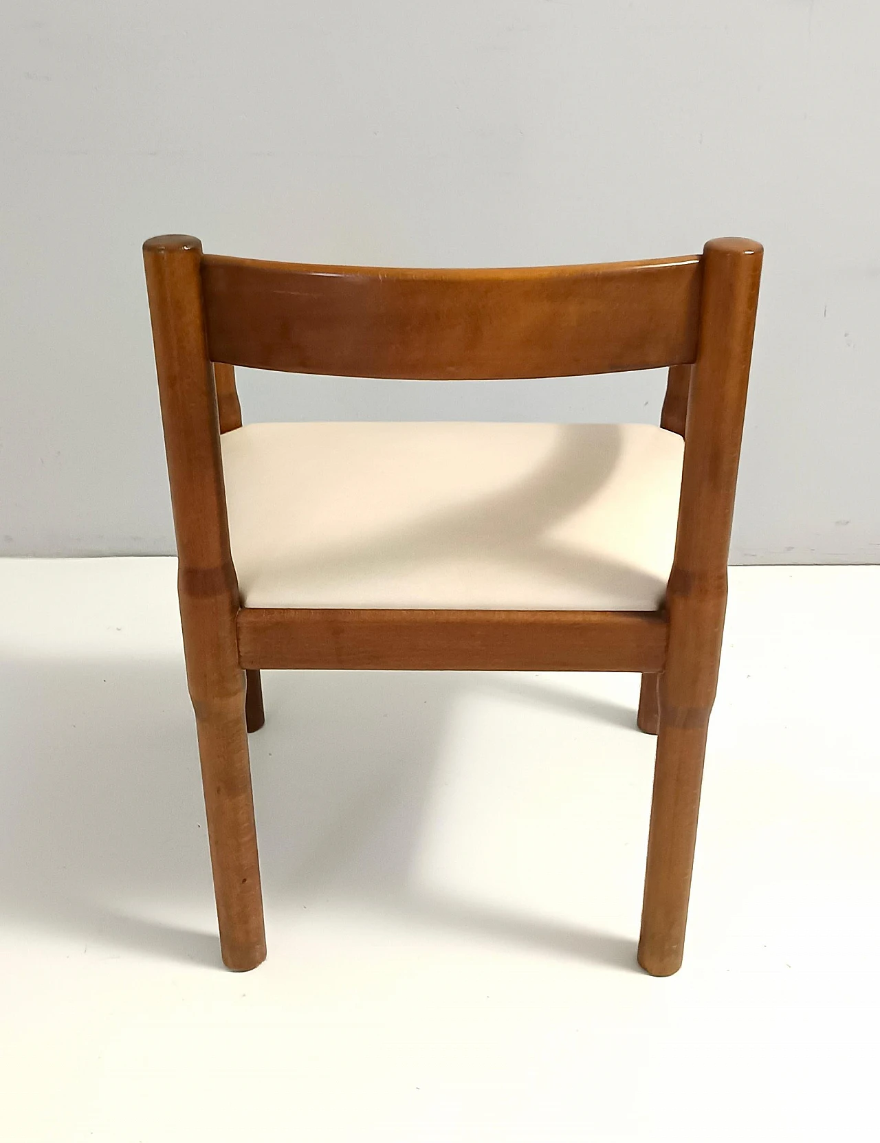 Carimate chair by Vico Magistretti for Cassina, 1960s 8