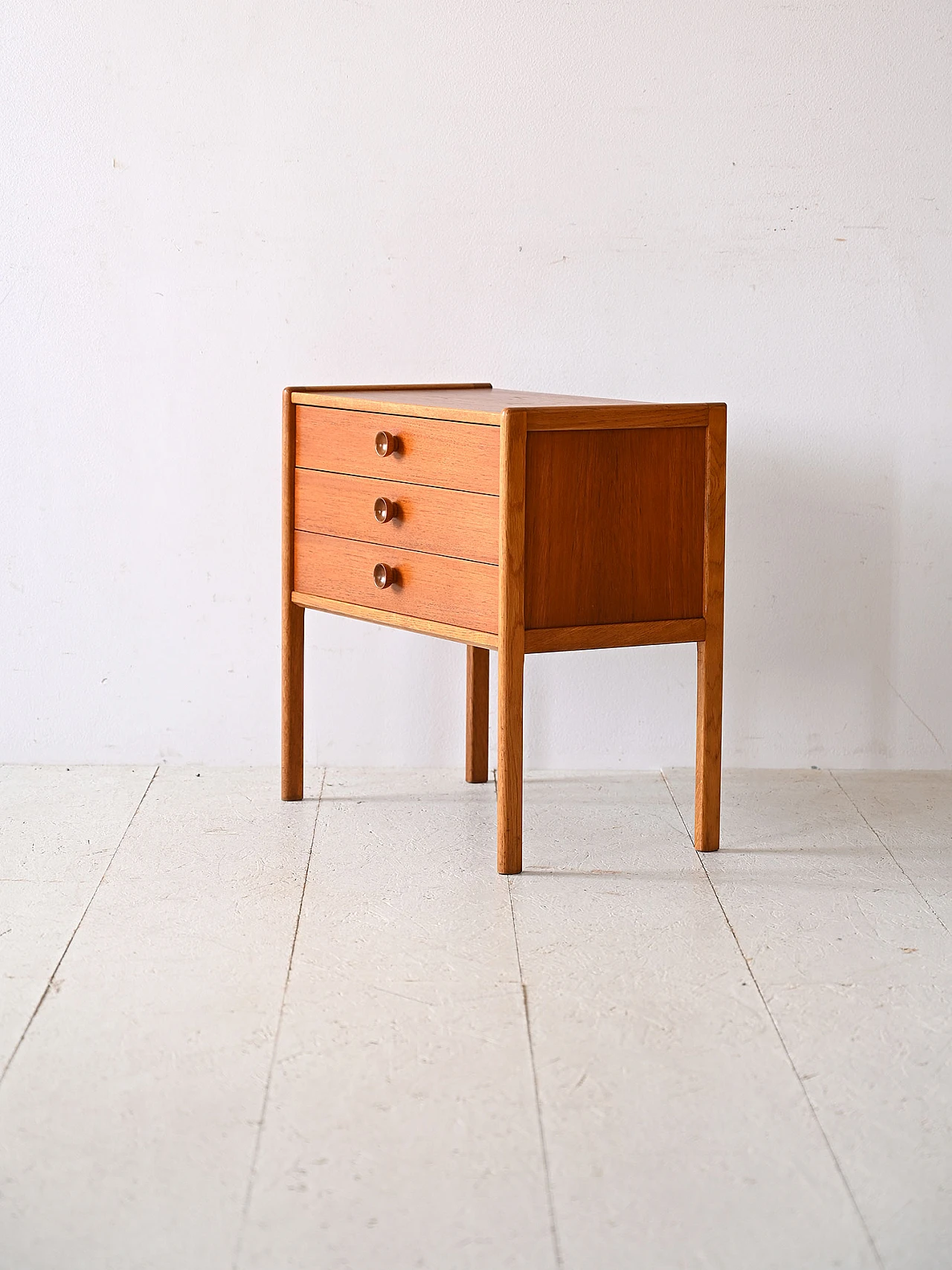 Scandinavian oak and teak bedside table, 1960s 4