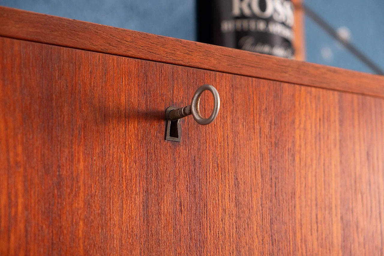 Teak bookcase by Hans Olsen, 1960s 18