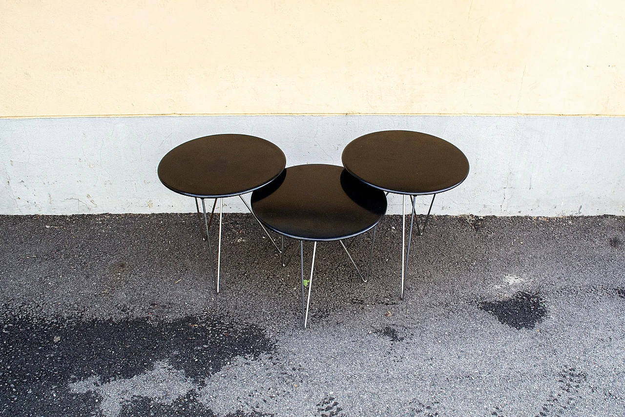 3 Round black lacquered and chromed metal coffee tables, 1980s 3