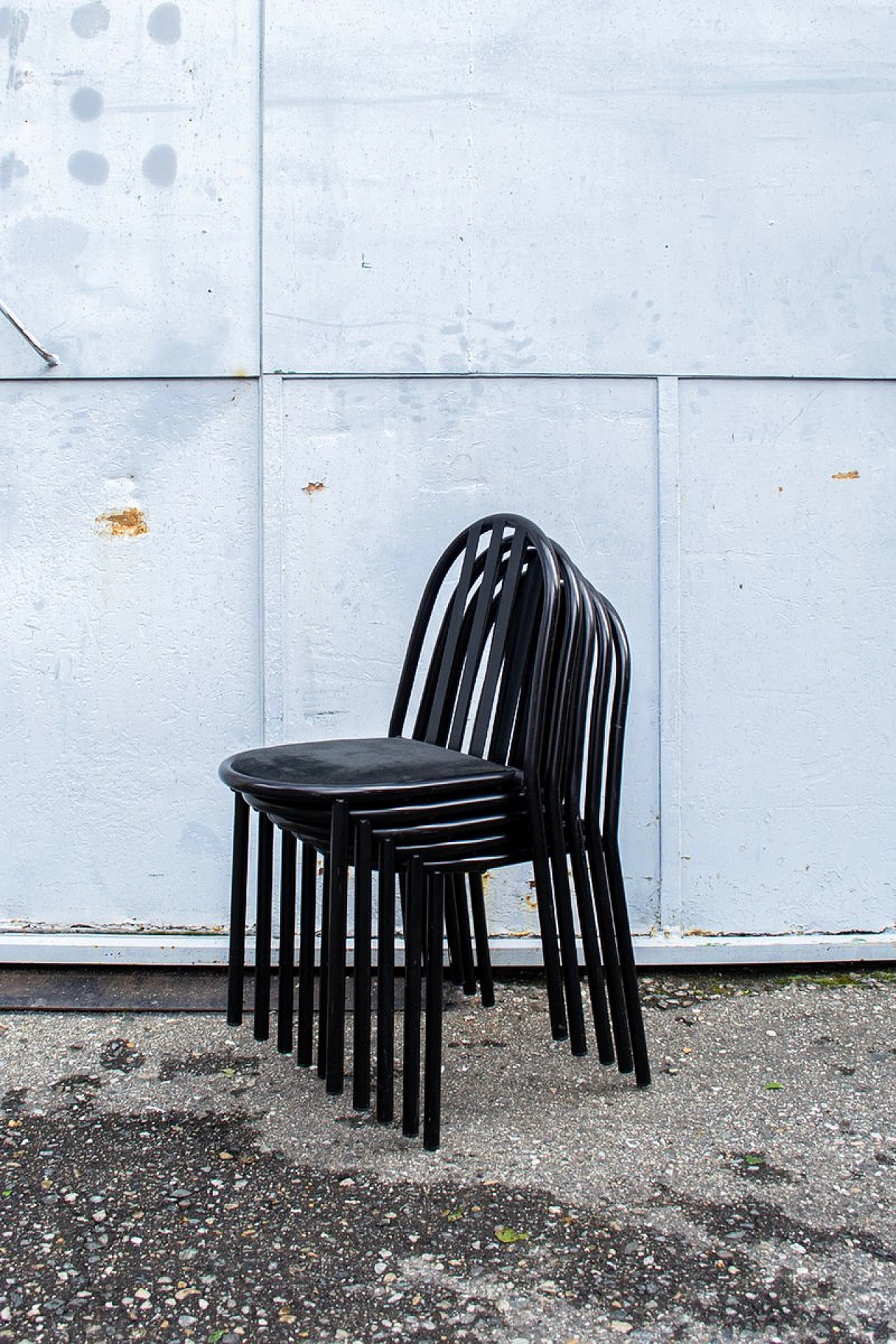 5 Stackable chairs 222 by Robert Mallet-Stevens for Pallucco, 1982 6