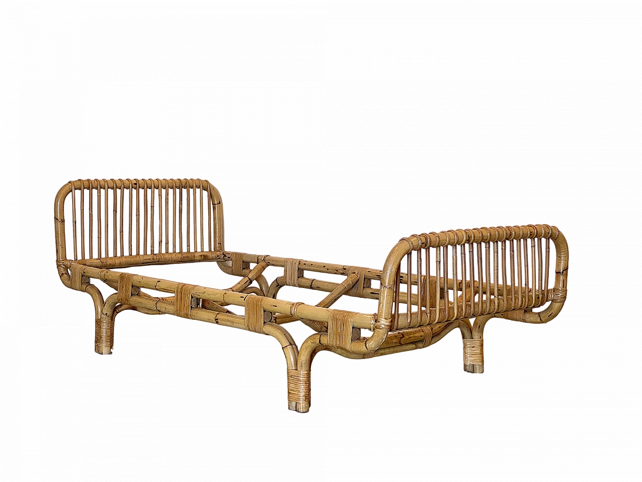 Bamboo and wicker single bed, 1970s 12