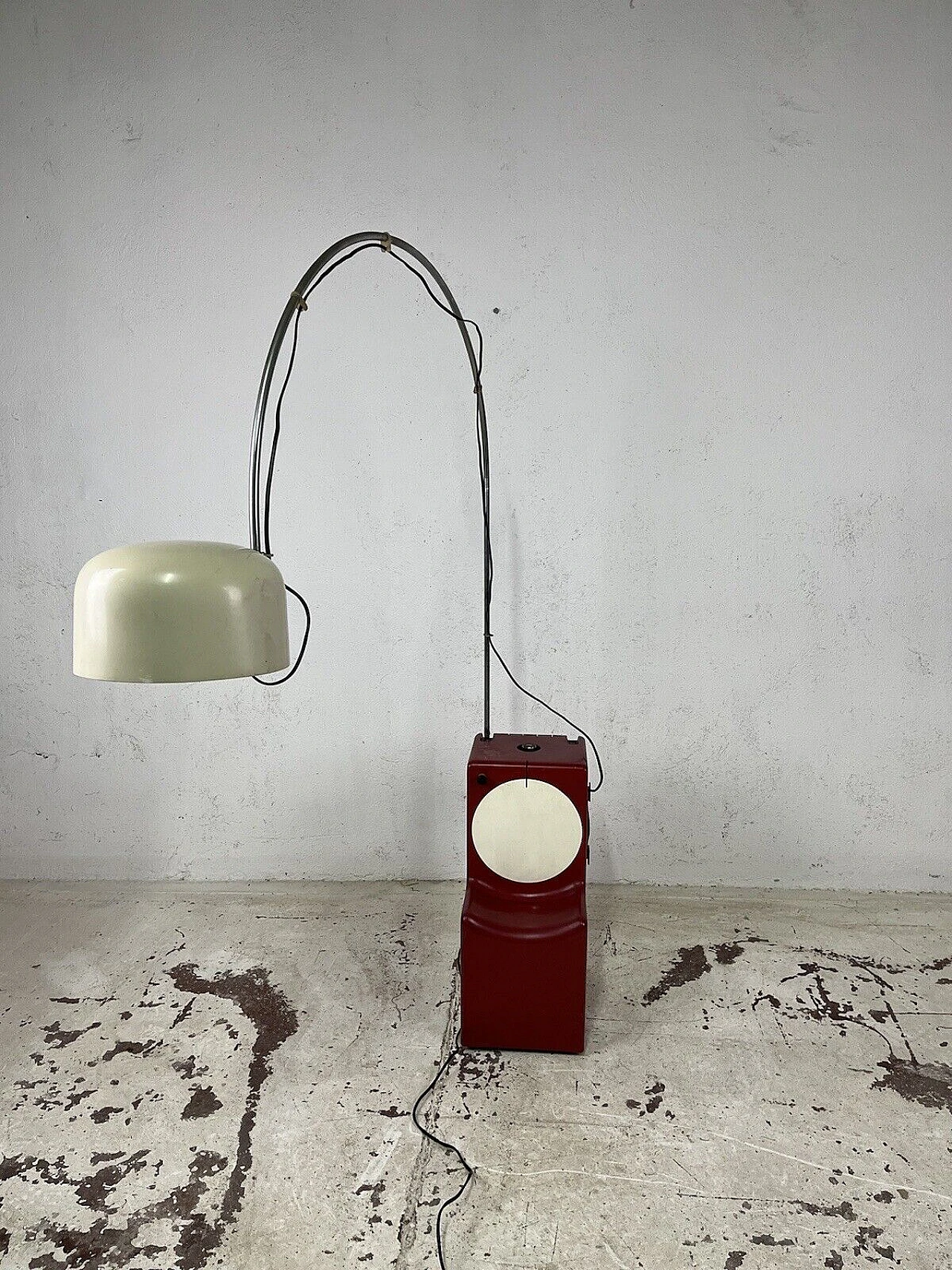 Plastic and metal floor lamp by Joe Colombo, 1960s 3