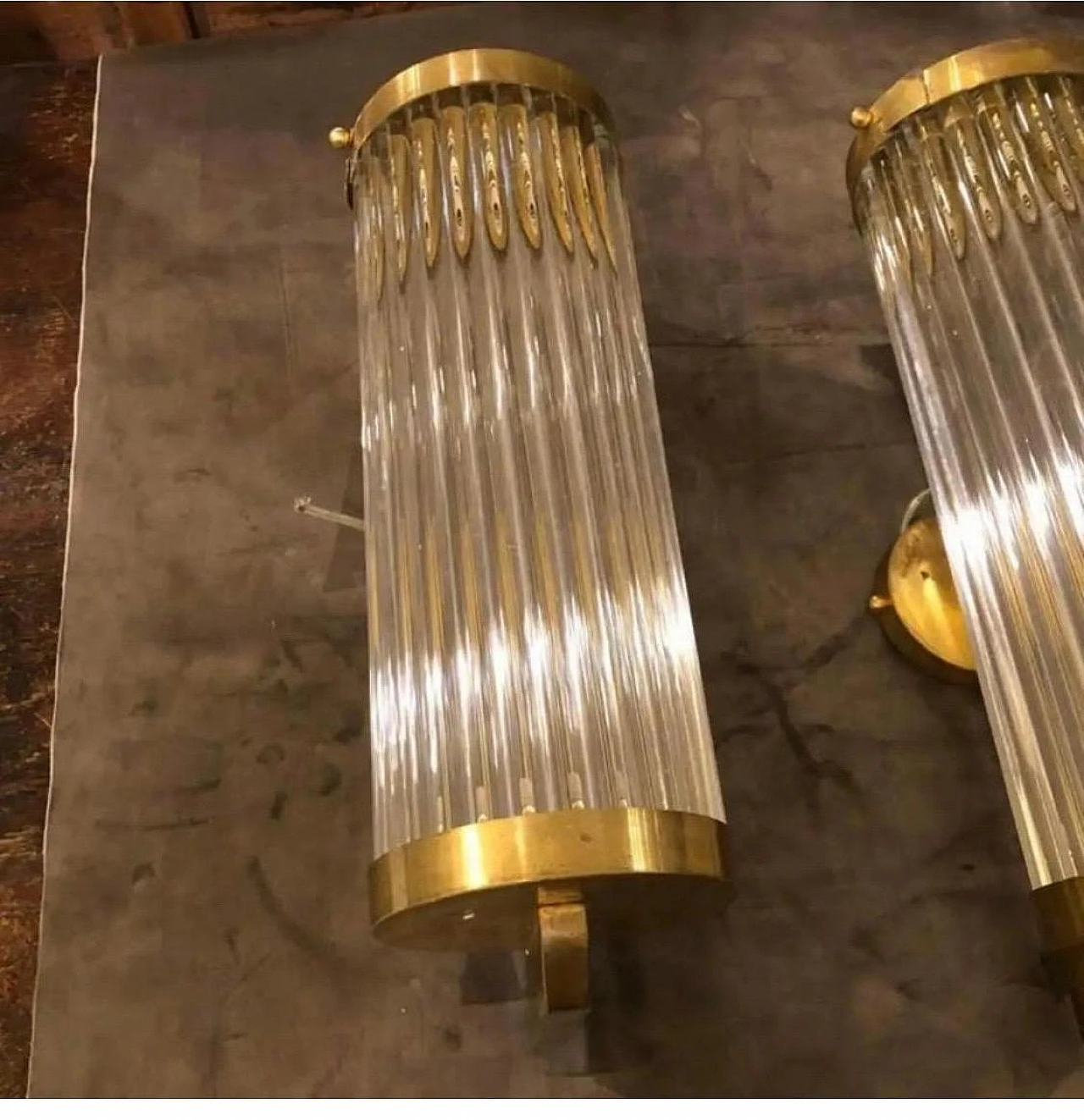 Pair of brass and glass wall lights in the style of Sciolari, 1980s 4