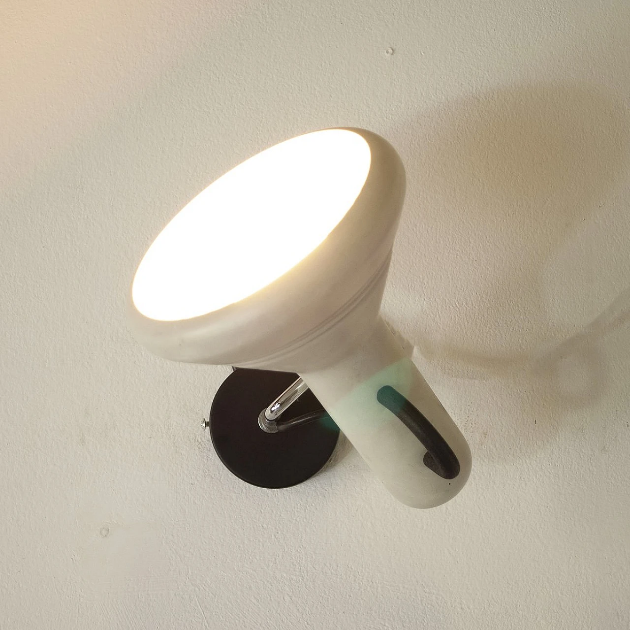 Funnel-shaped wall light in metal in the style of A. Mendini, 1970s 2