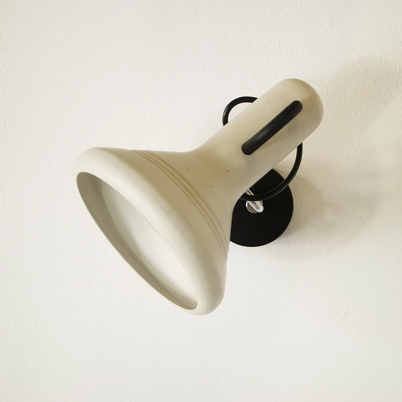 Funnel-shaped wall light in metal in the style of A. Mendini, 1970s 5