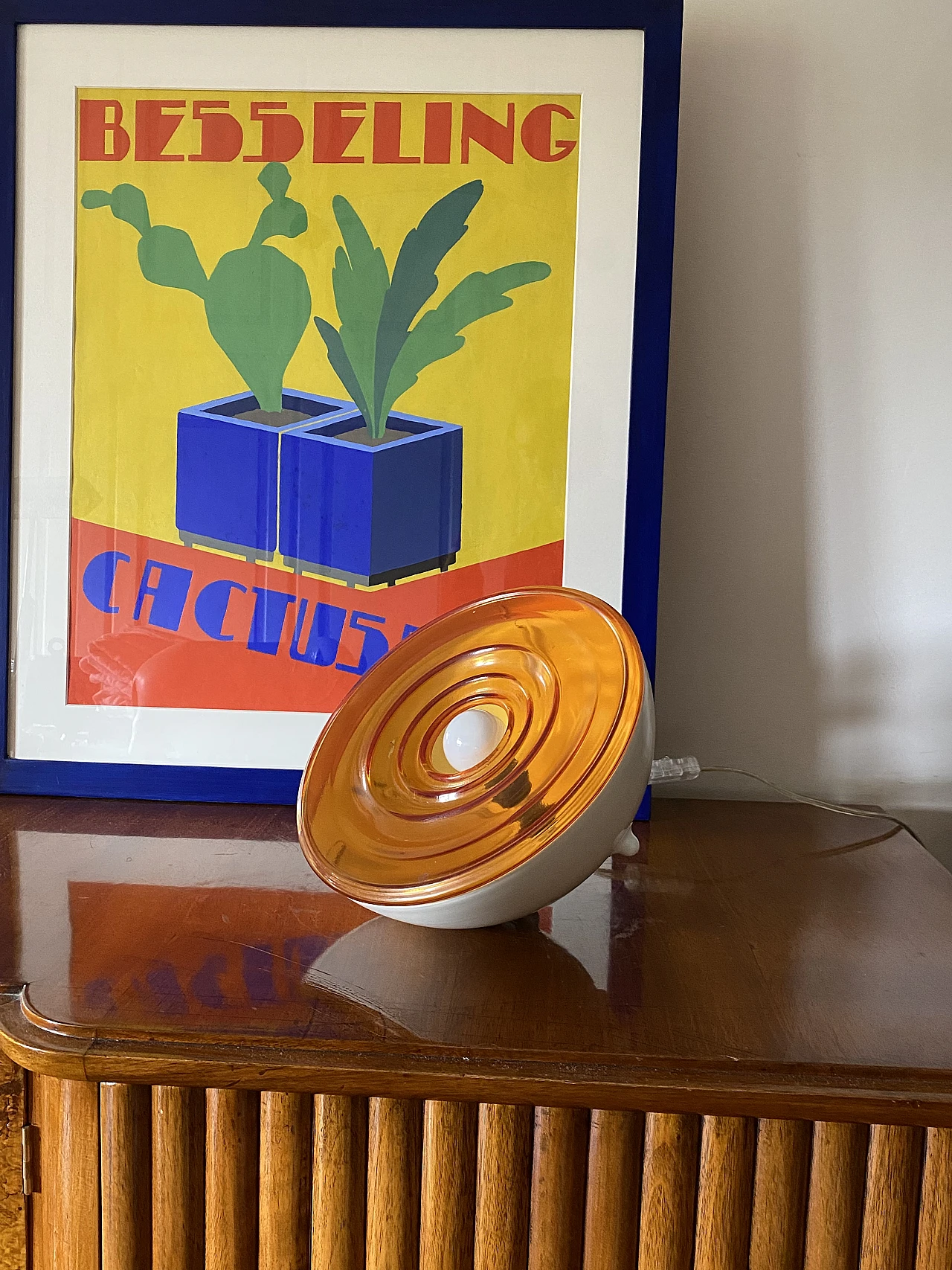 Orange glass & white laquered aluminum table lamp, 1970s 2