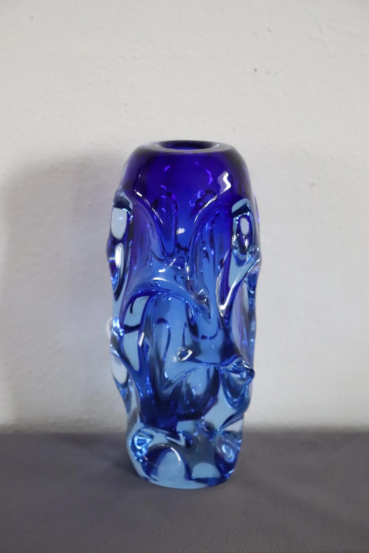 Blue blown glass vase by Börne Augustsson, 1940s 2