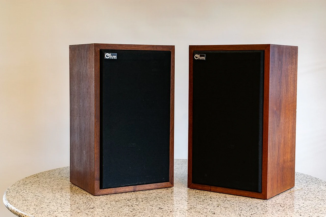 Pair of L speakers with wooden structure by Ohm, 1970s 1