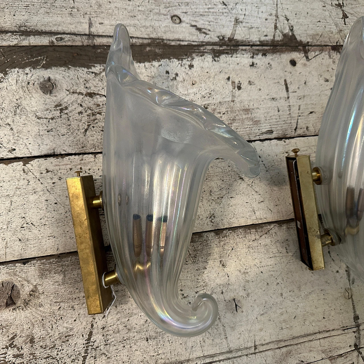 Pair of opalescent Murano glass wall lights by Seguso, 1940s 7