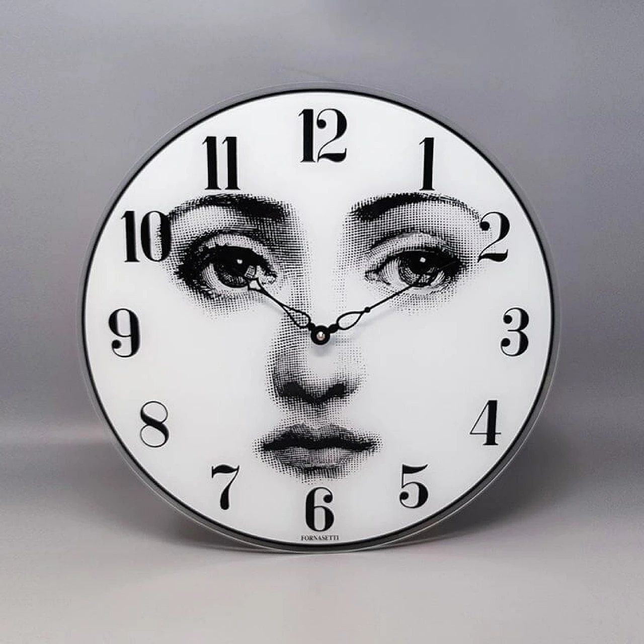 Orologio da parete in vetro di Fornasetti, anni '90 8