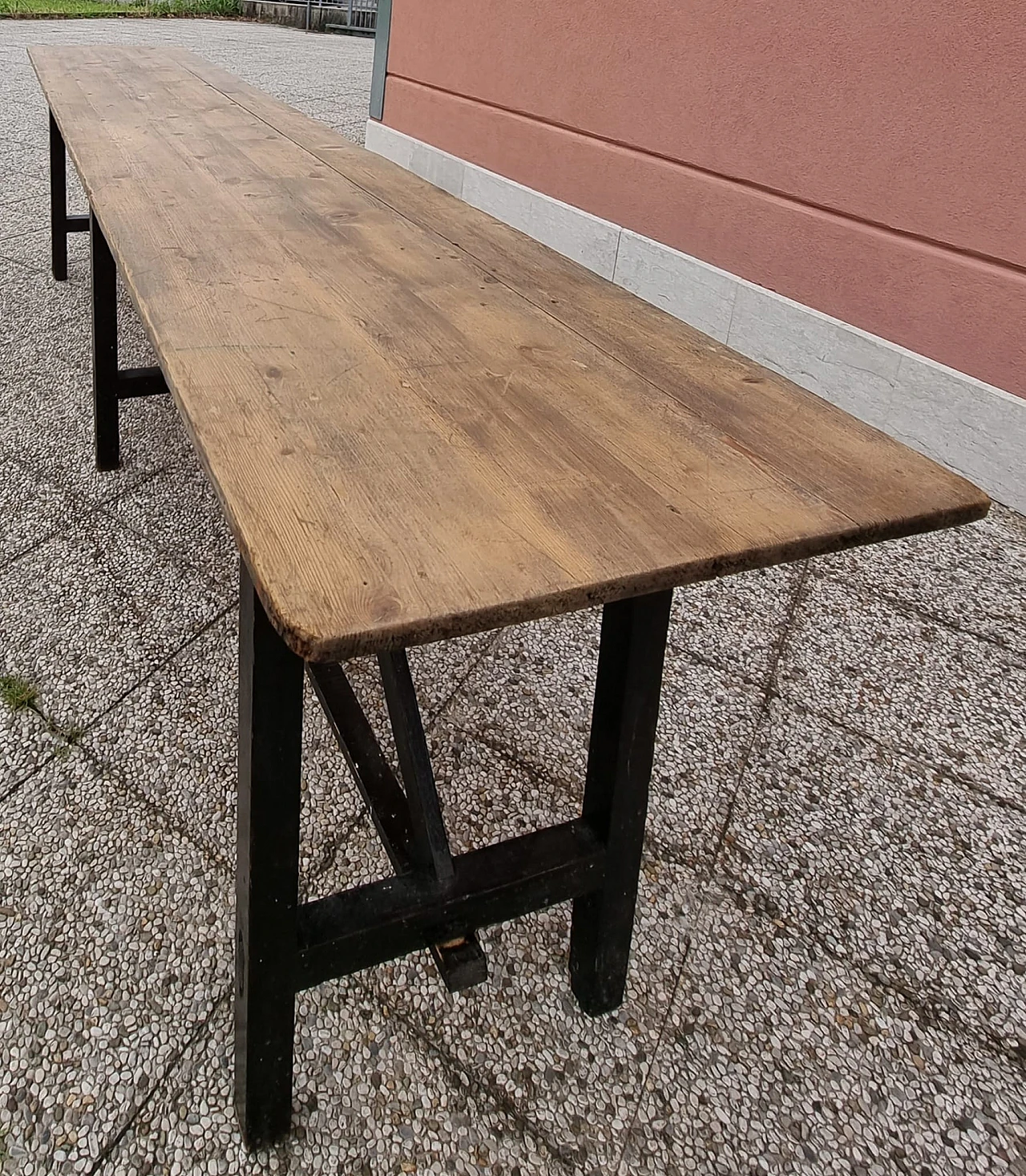 Solid spruce table 3