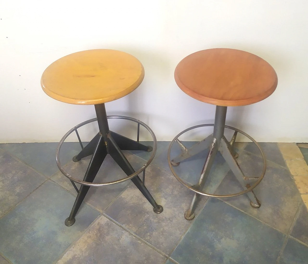 Pair of Swivel stools with pine wood seat & metal structure, 1950s 1