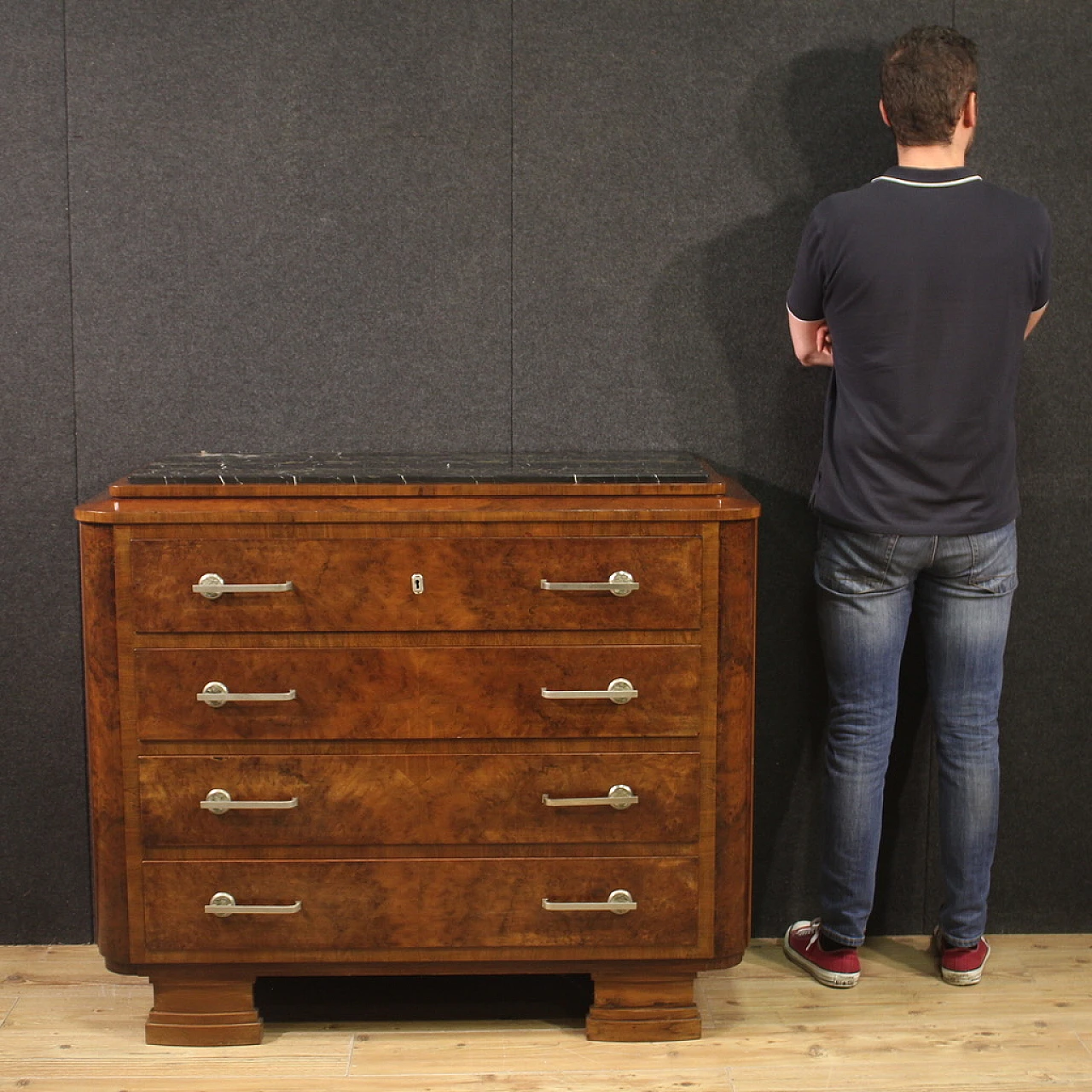 Art Deco walnut and walnut-root dresser with marble top, 1940s 3