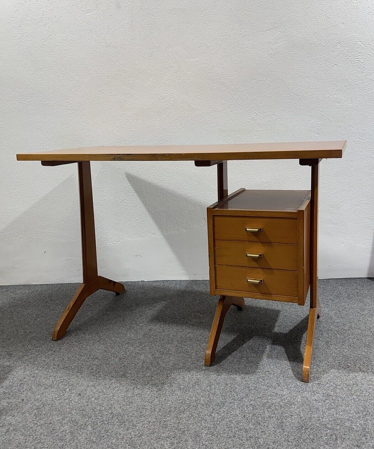 Wood desk with drawers, 1950s 3