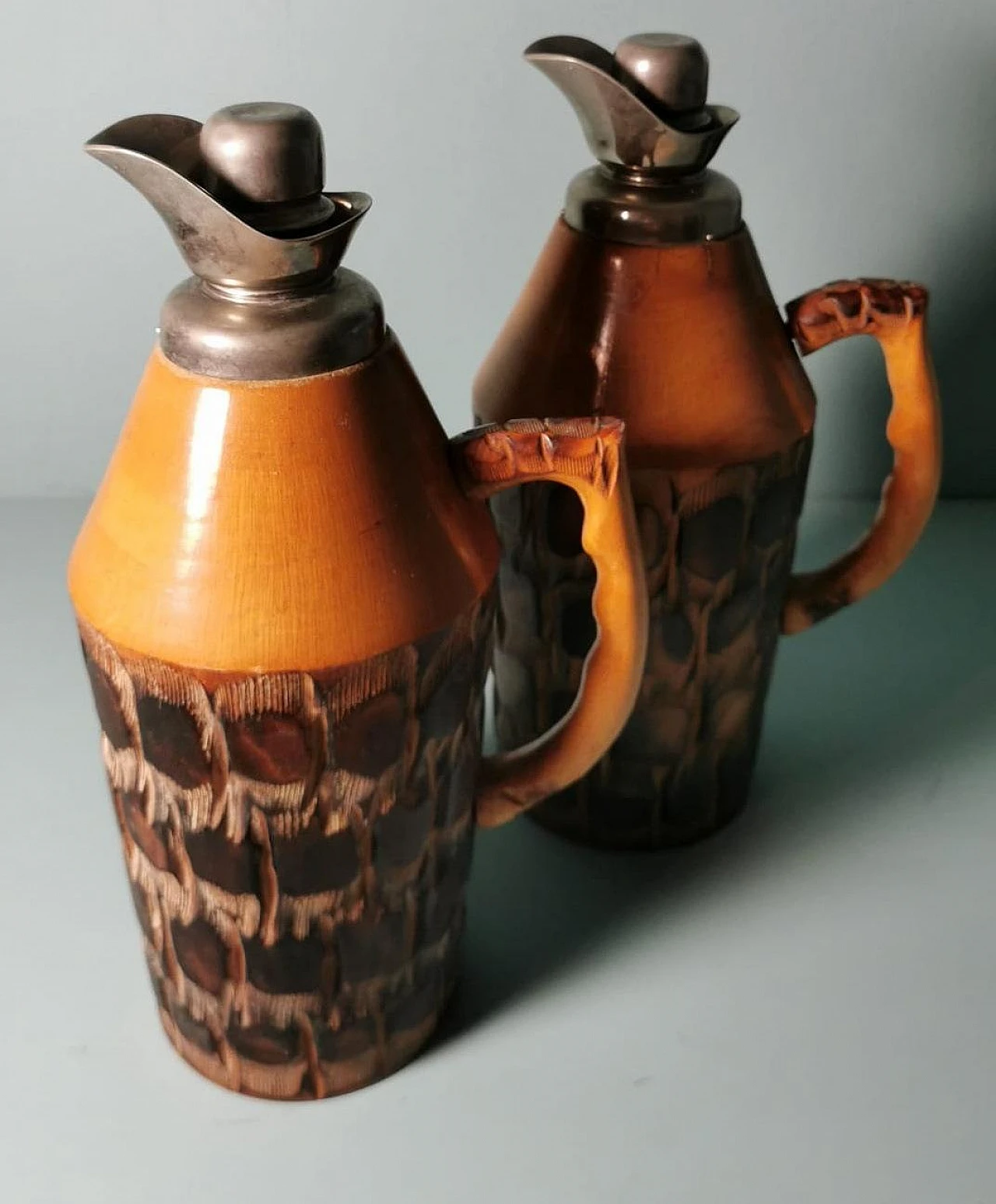 Pair of thermal jugs by Aldo Tura for Macabo, 1950s 2