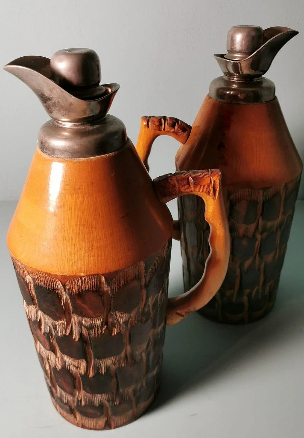 Pair of thermal jugs by Aldo Tura for Macabo, 1950s 5