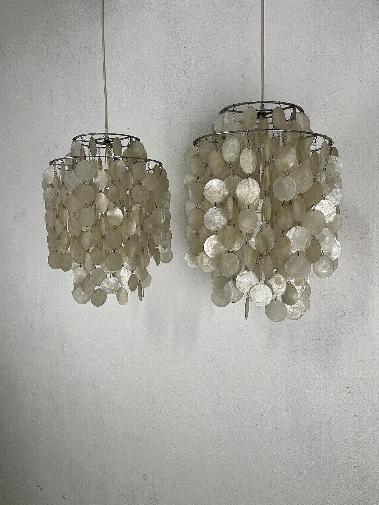 Pair of mother-of-pearl chandeliers by Verner Panton, 1960s 14