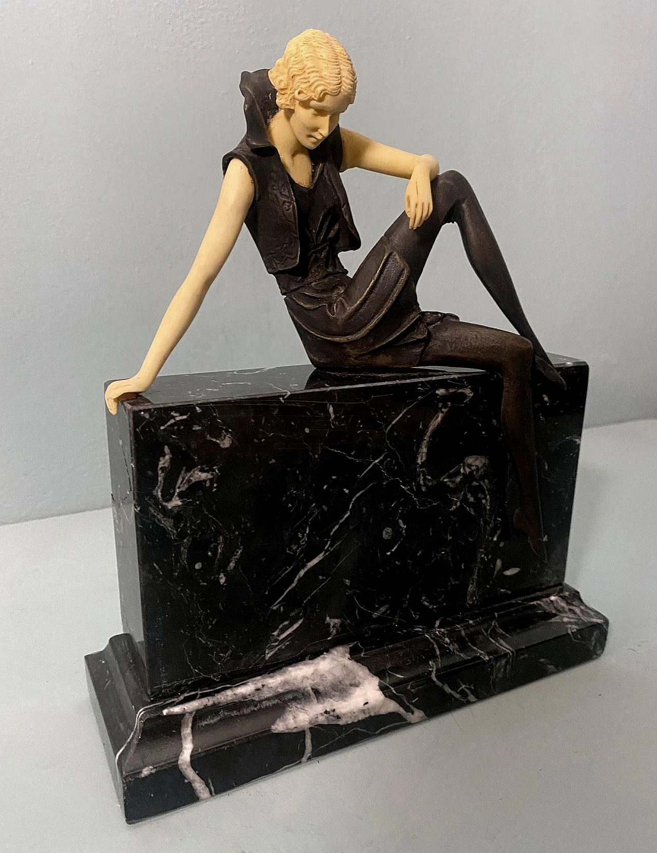 Flapper, bronze, galalith and Marquinia marble sculpture, 1930s 4