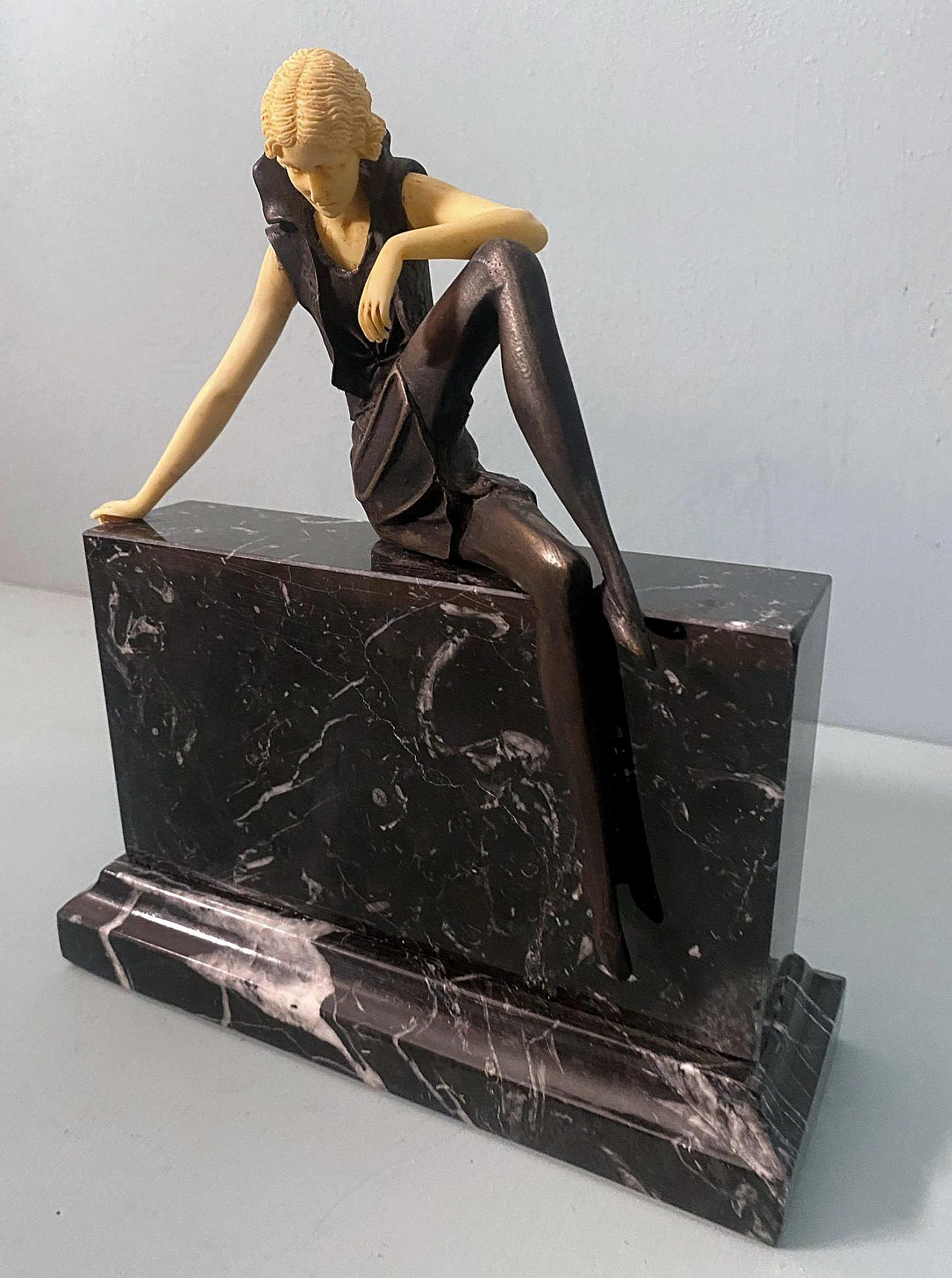 Flapper, bronze, galalith and Marquinia marble sculpture, 1930s 5