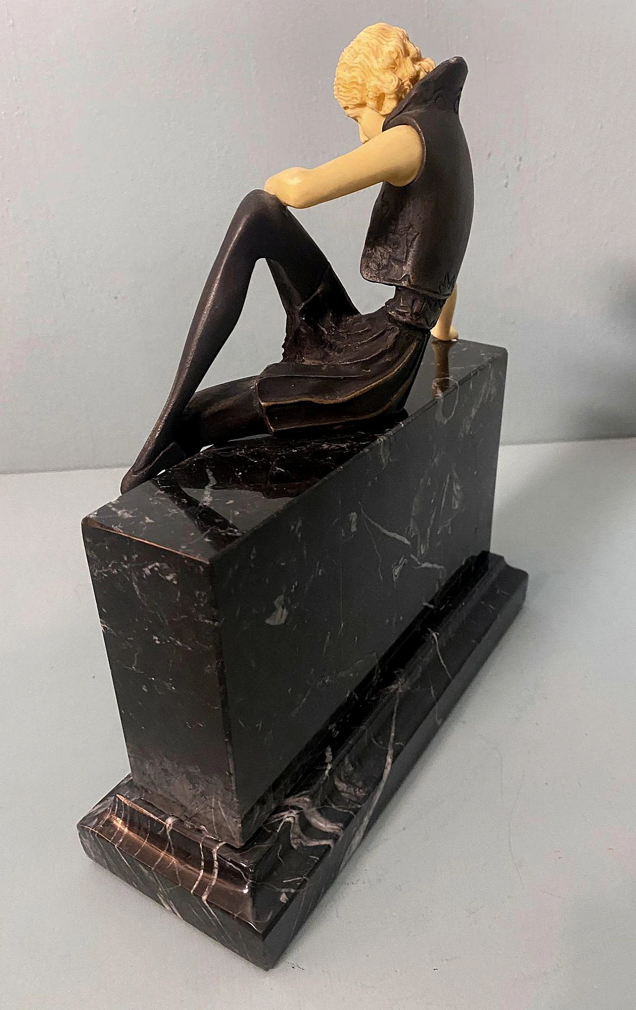 Flapper, bronze, galalith and Marquinia marble sculpture, 1930s 6