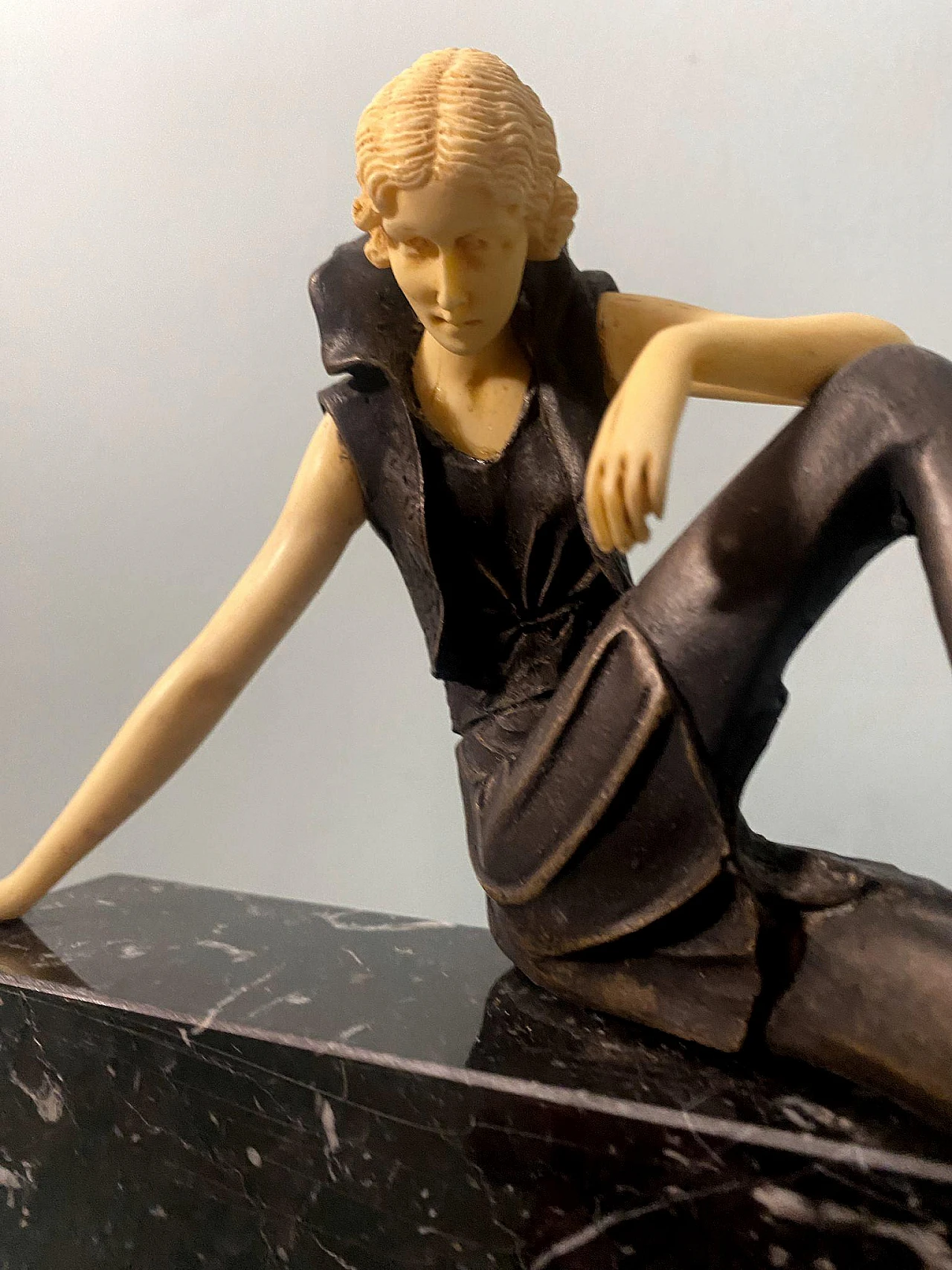 Flapper, bronze, galalith and Marquinia marble sculpture, 1930s 13