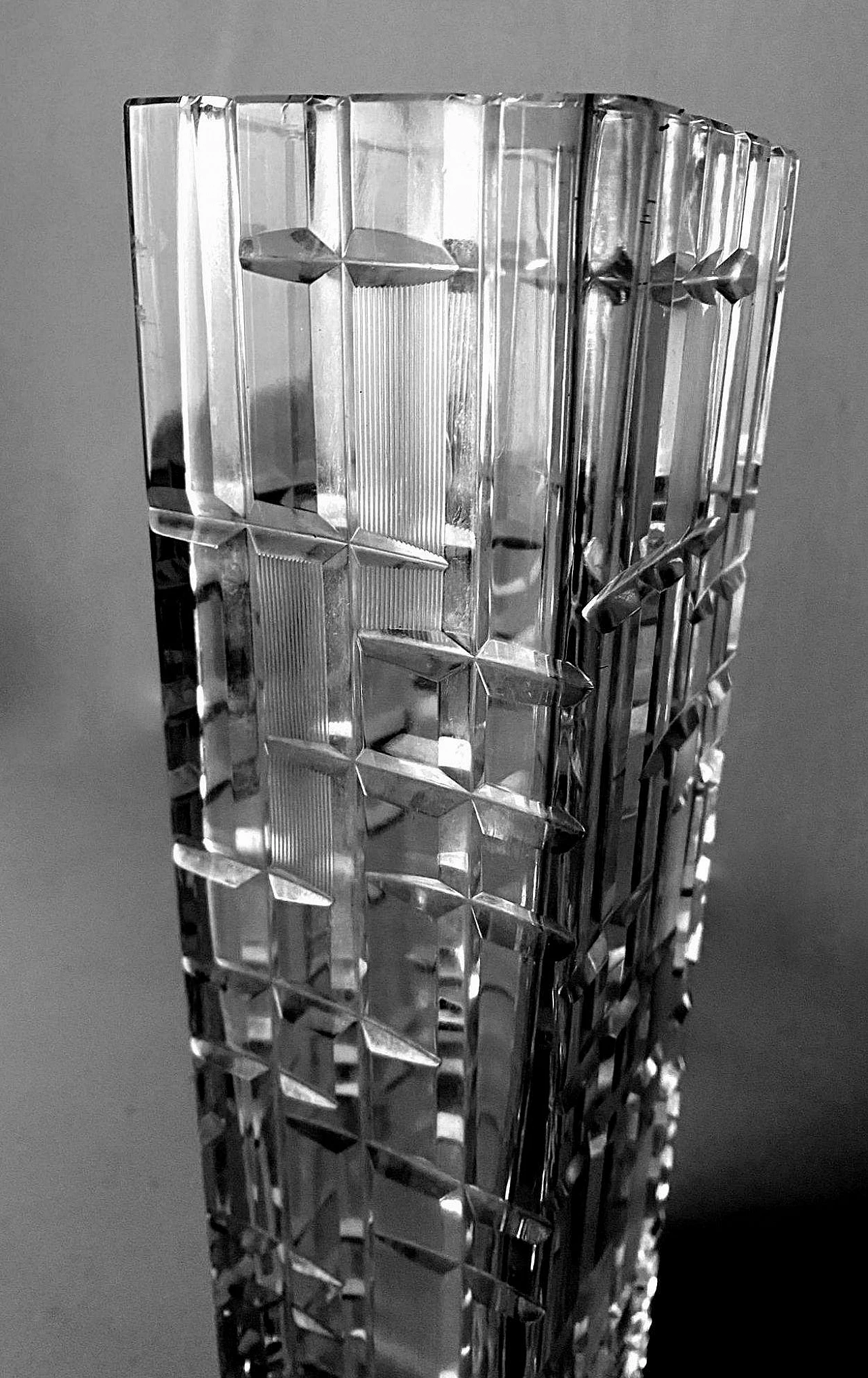 Cut and polished crystal vase, 1970s 9